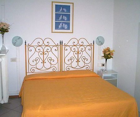 Boutique Hotel Hugo Florencia Exterior foto